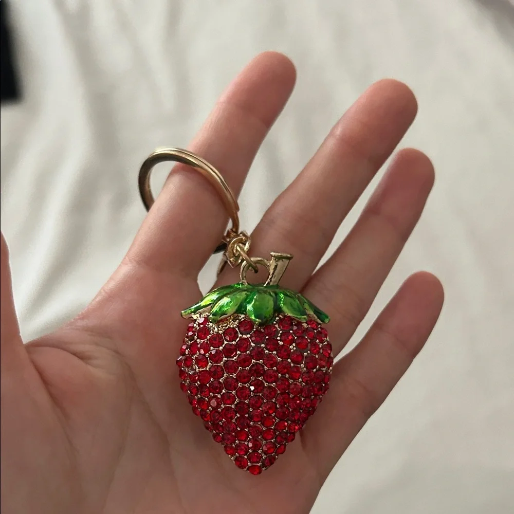 Strawberry Rhinestone Keychain - Picture 1 of 4